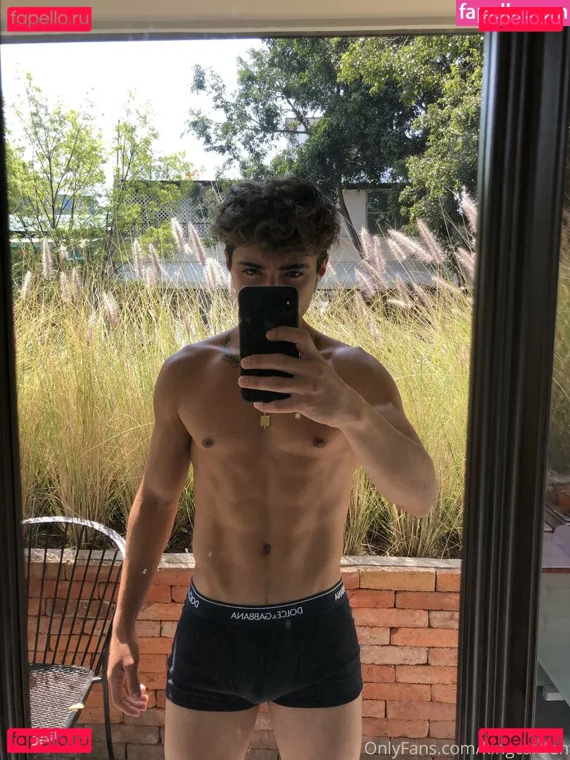 aedanvip Onlyfans Photo Gallery 