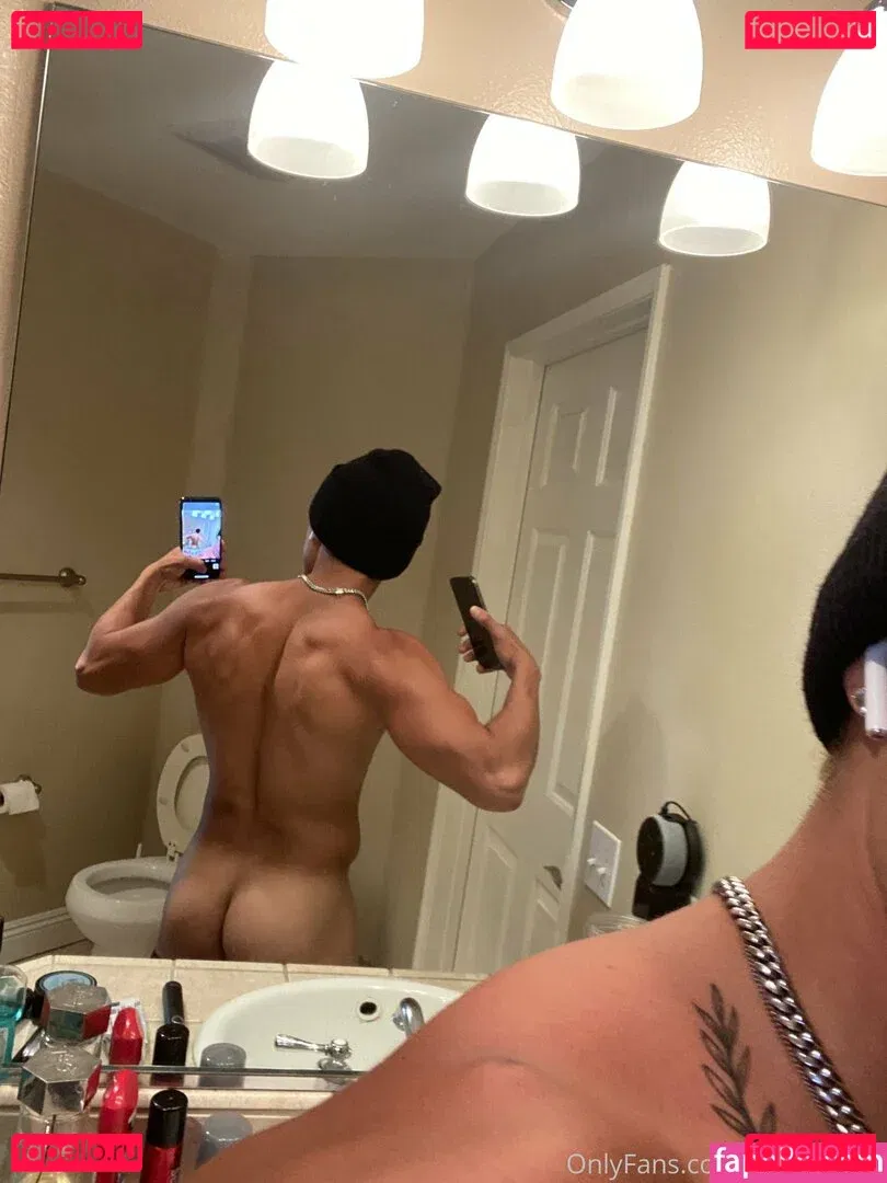 aedanvip Onlyfans Photo Gallery 