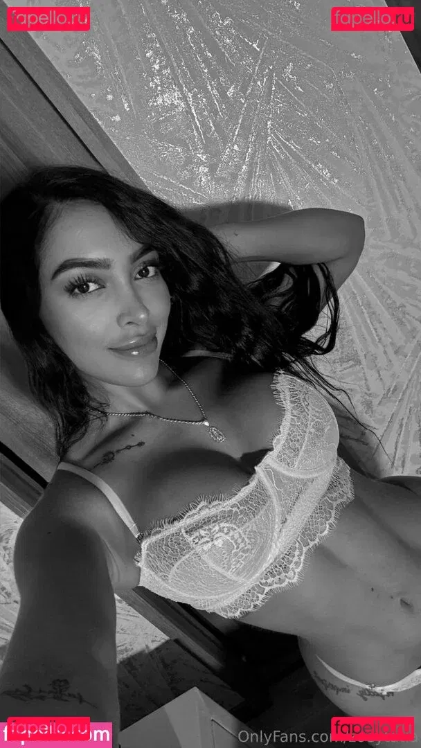 latintatixo Onlyfans Photo Gallery 