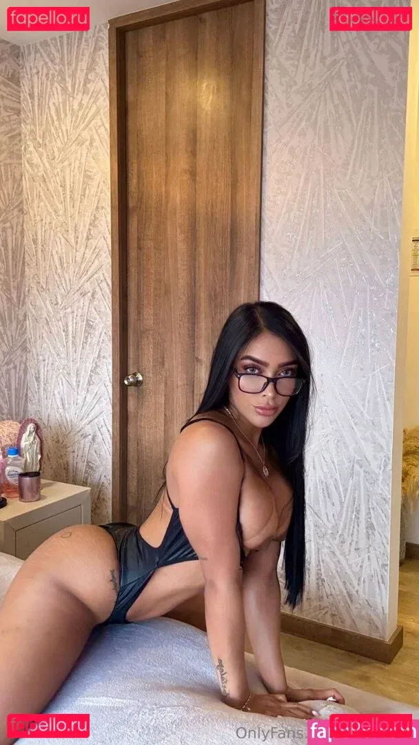 latintatixo Onlyfans Photo Gallery 