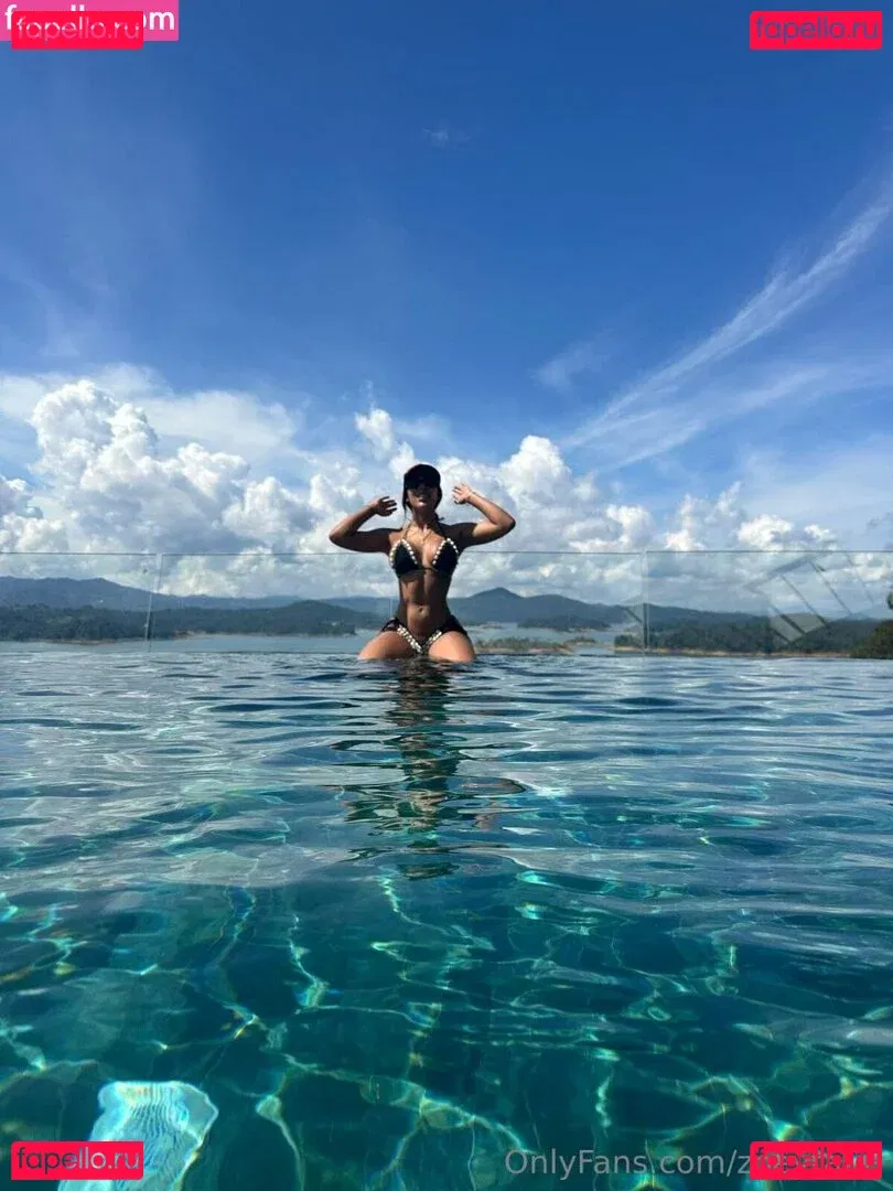 latintatixo Onlyfans Photo Gallery 