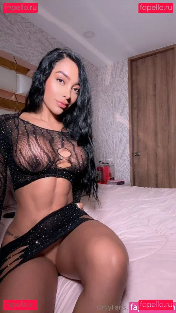 latintatixo Onlyfans Photo Gallery 