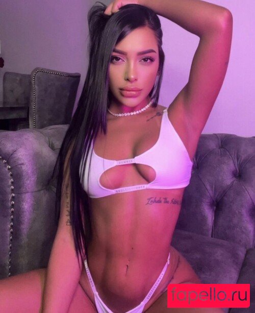 latintatixo Onlyfans Photo Gallery 