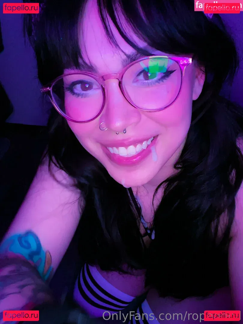 ropeddoll Onlyfans Photo Gallery 