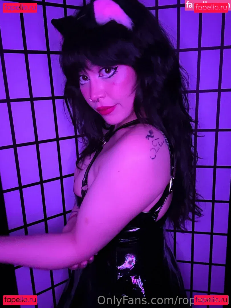 ropeddoll Onlyfans Photo Gallery 