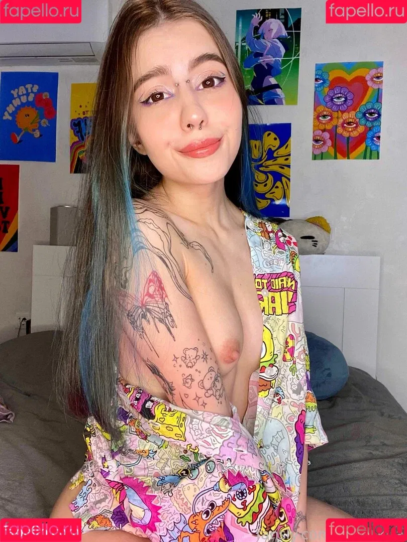 Yoko_kira Onlyfans Photo Gallery 