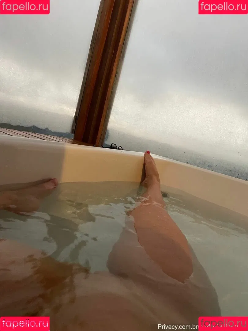 Julia Von Muhlen Onlyfans Photo Gallery 