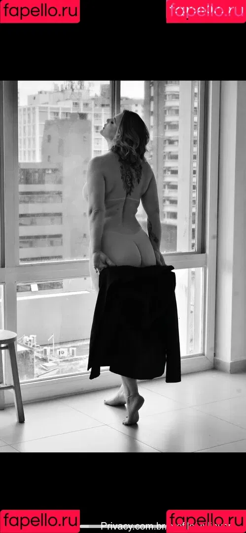 Julia Von Muhlen Onlyfans Photo Gallery 