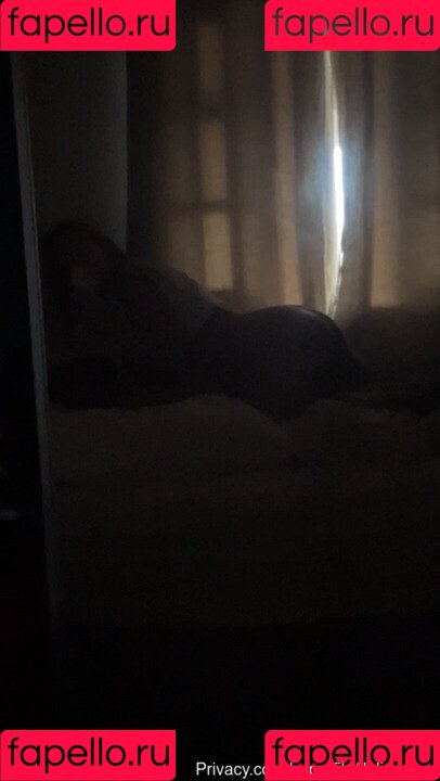 Julia Von Muhlen Onlyfans Photo Gallery 