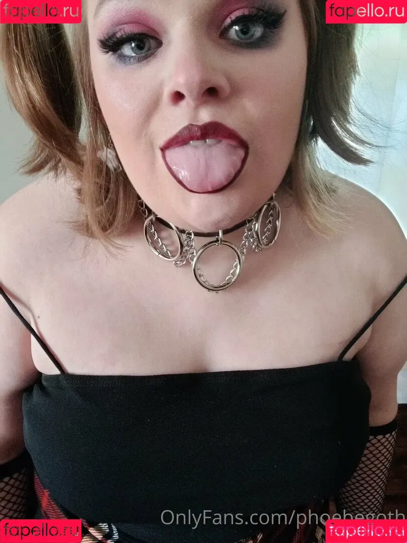 phoebegoth Onlyfans Photo Gallery 