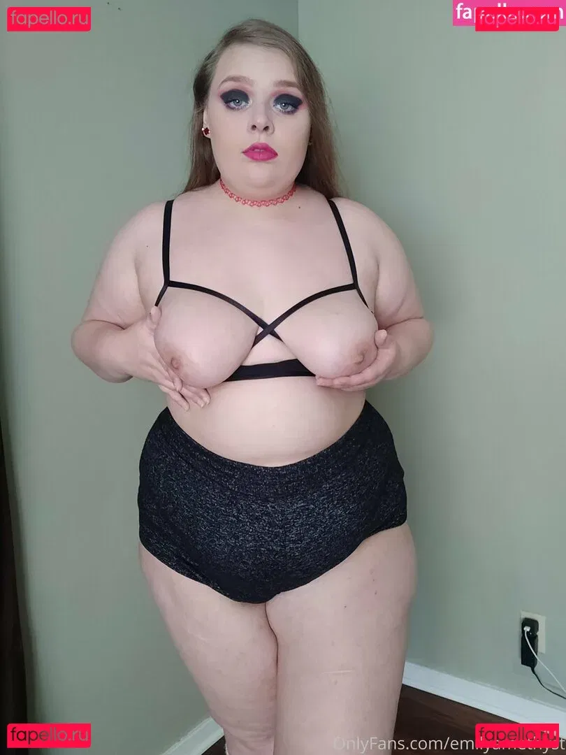 phoebegoth Onlyfans Photo Gallery 