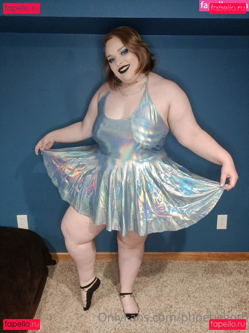phoebegoth Onlyfans Photo Gallery 