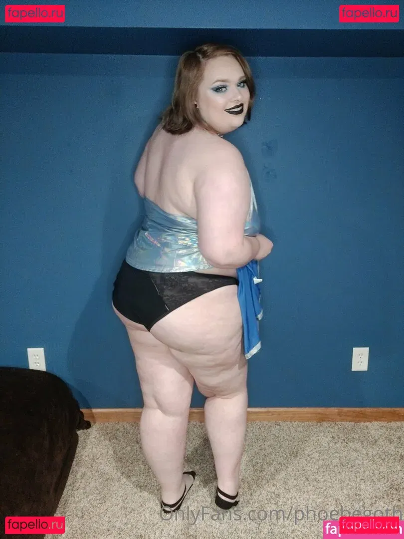 phoebegoth Onlyfans Photo Gallery 