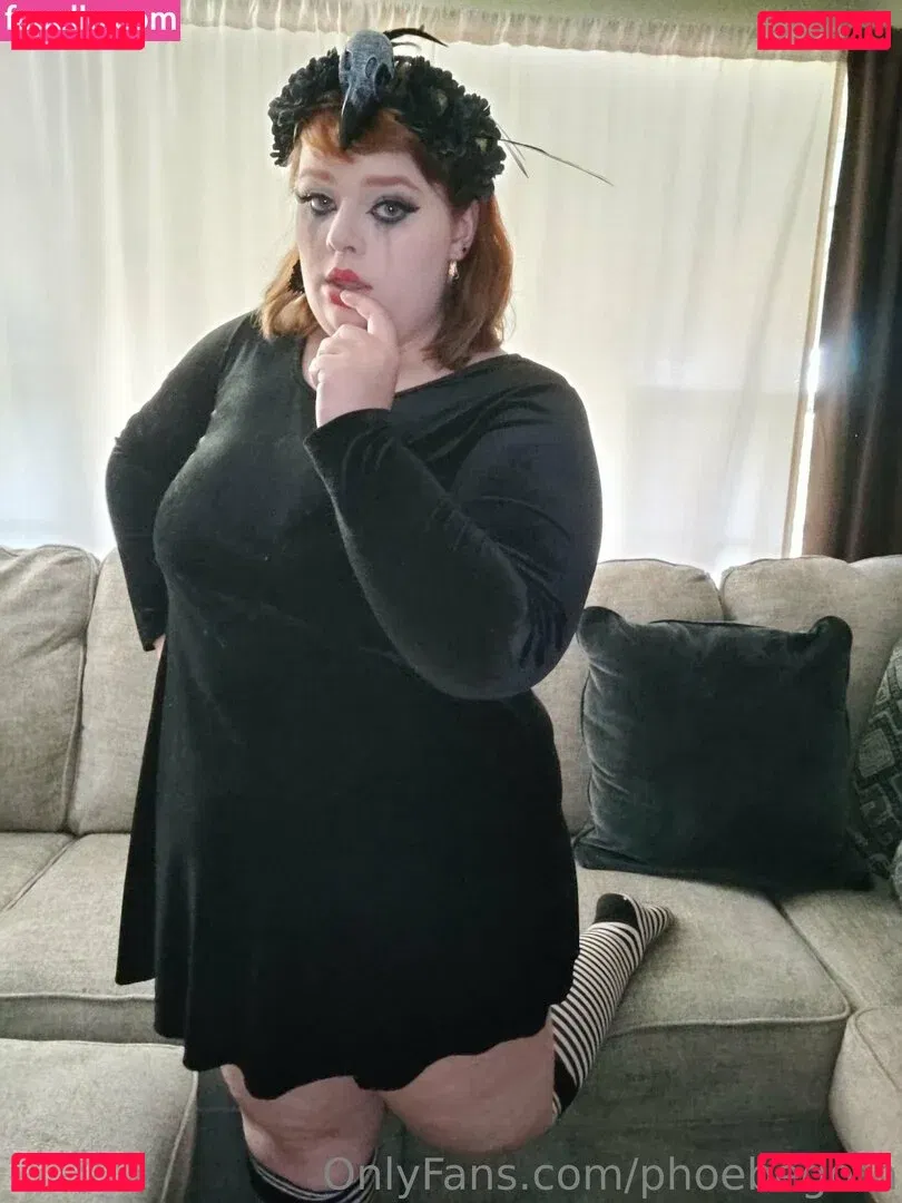 phoebegoth Onlyfans Photo Gallery 