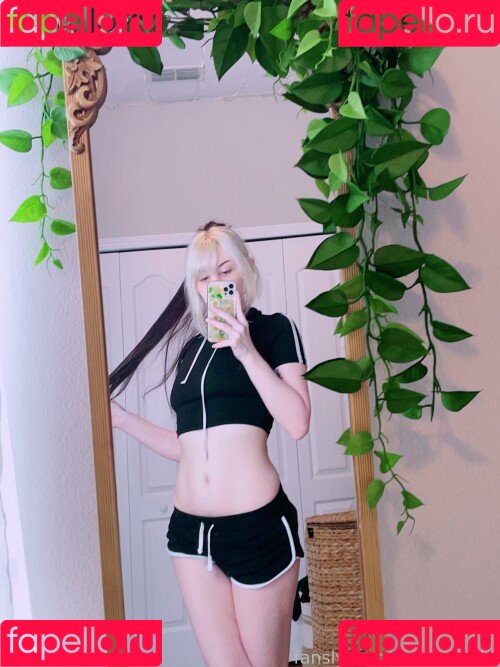 Sleepy Kokiri Nude Onlyfans Photo 26