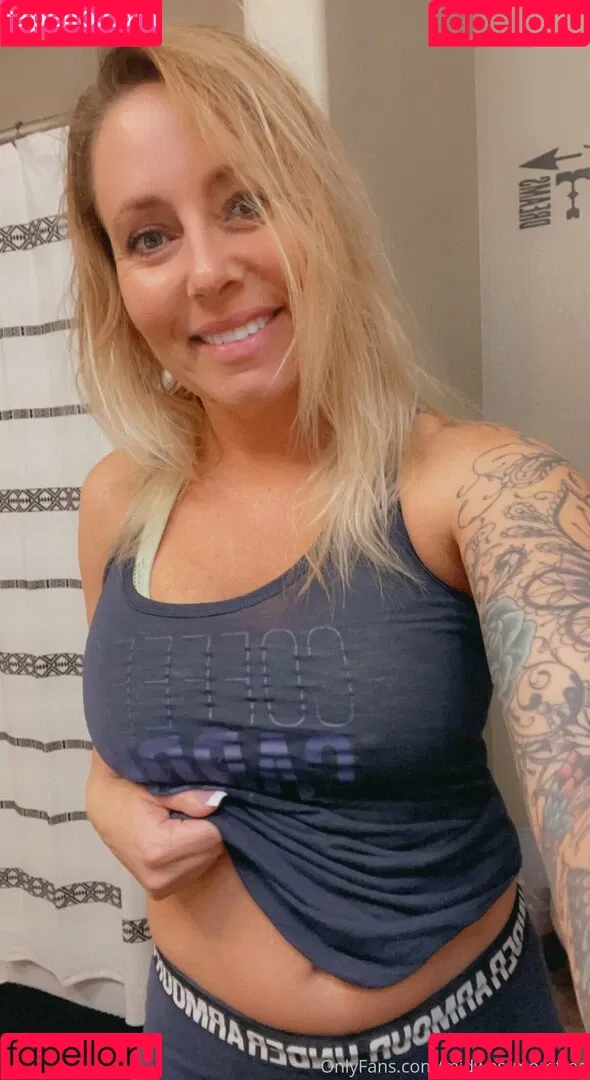 midwestmomfree Onlyfans Photo Gallery 