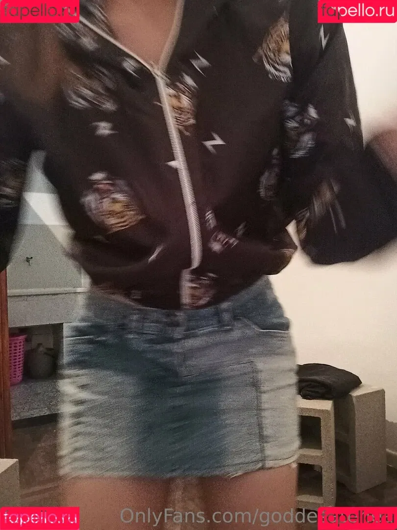 goddesatenea Onlyfans Photo Gallery 