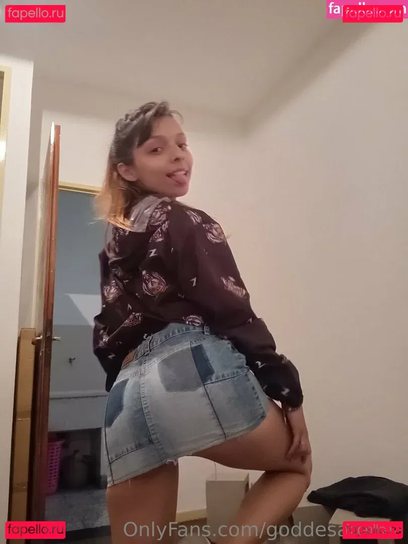 goddesatenea Onlyfans Photo Gallery 