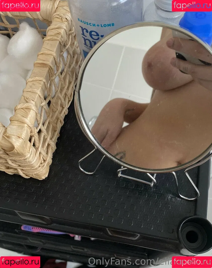 ellaarievilo Onlyfans Photo Gallery 