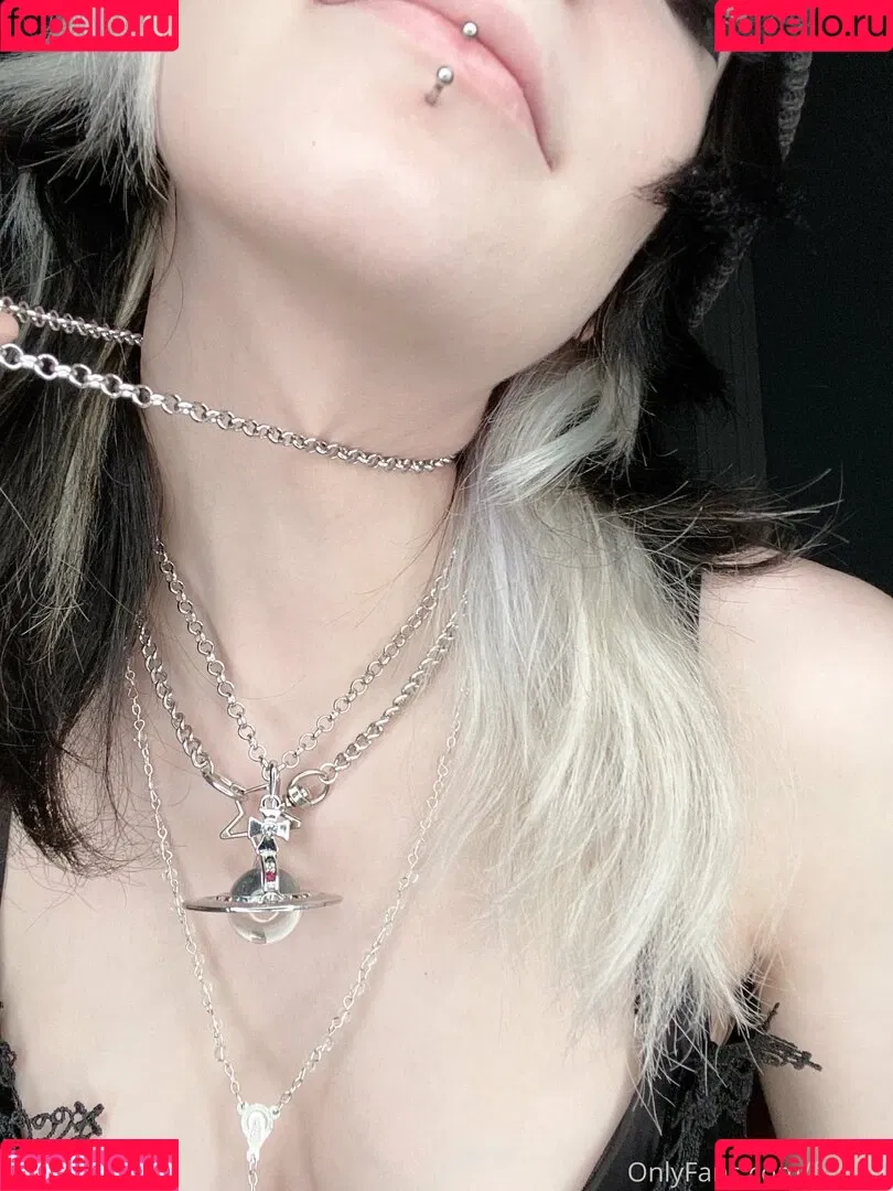 Babivmpr Onlyfans Photo Gallery 