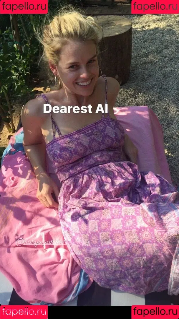 Alice Eve Onlyfans Photo Gallery 
