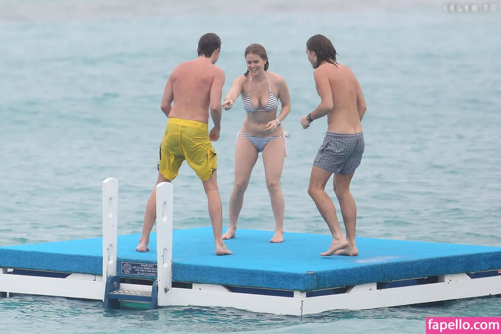 Alice Eve Onlyfans Photo Gallery 