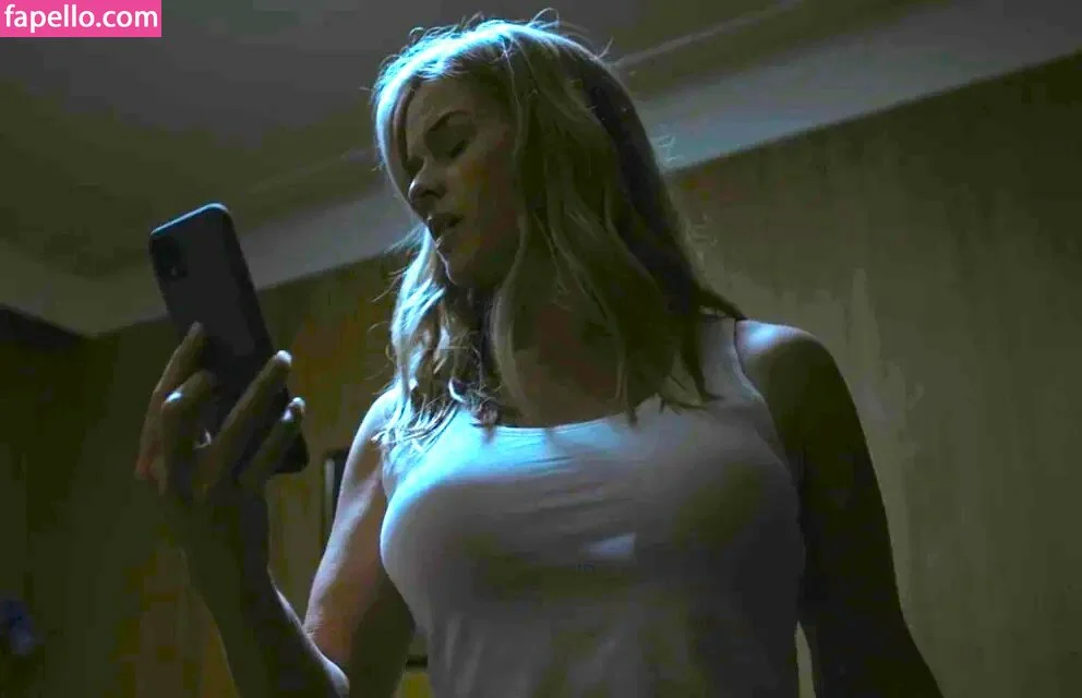 Alice Eve Onlyfans Photo Gallery 