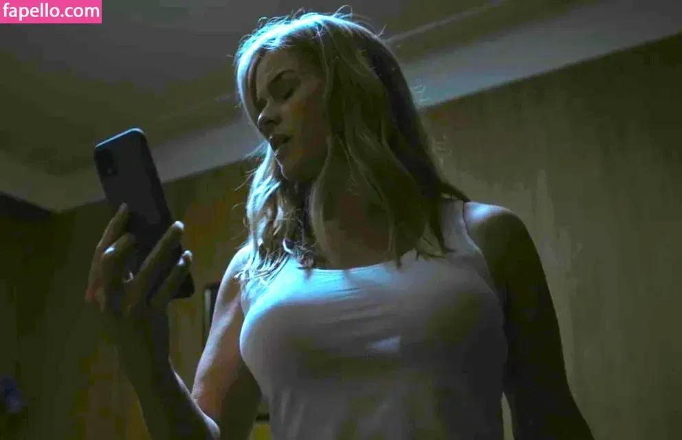 Alice Eve Onlyfans Photo Gallery 