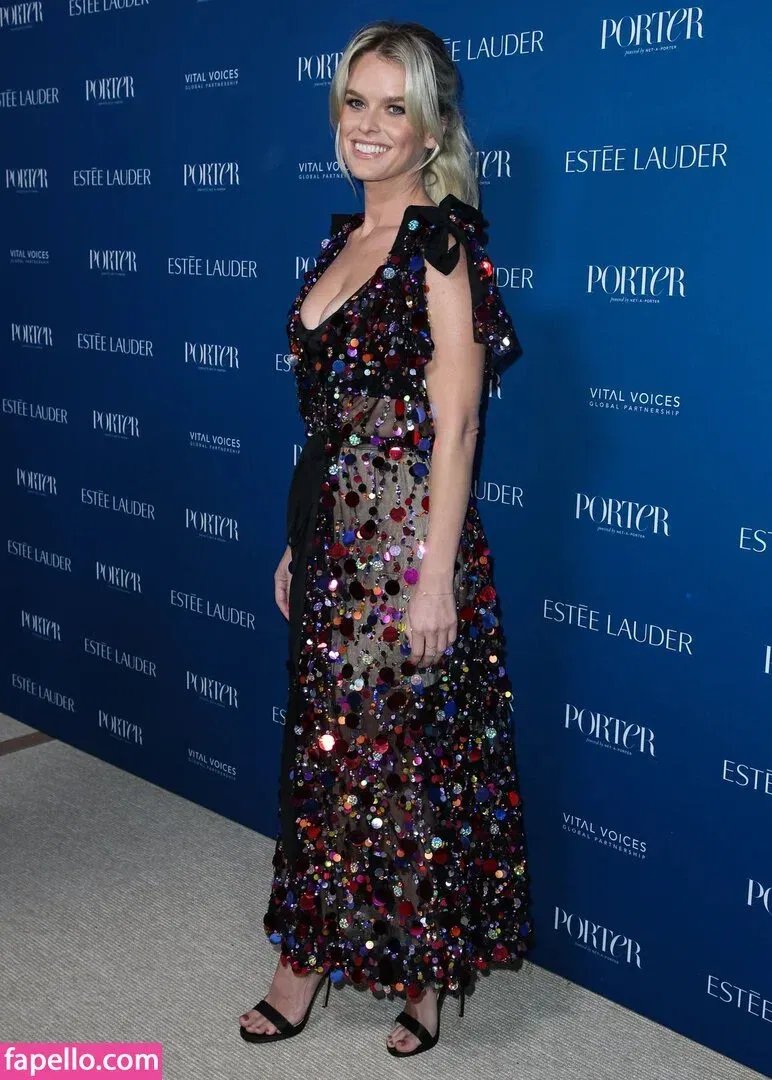 Alice Eve Onlyfans Photo Gallery 