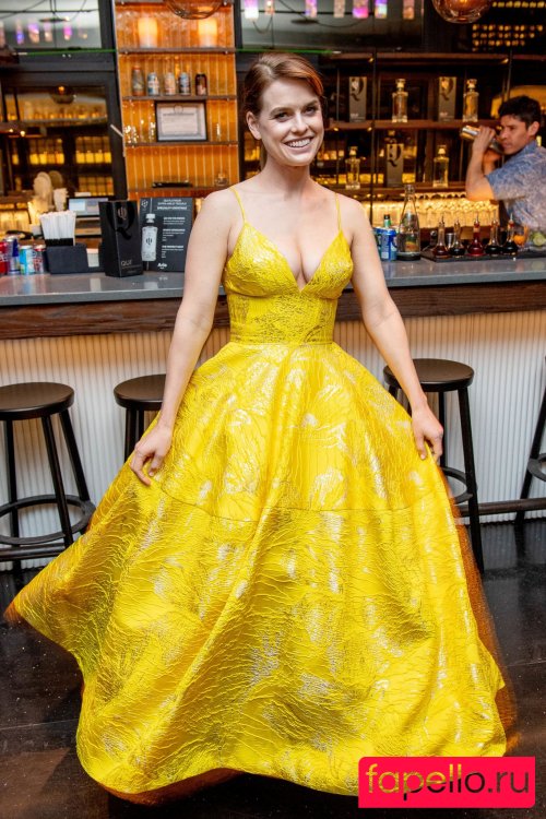 Alice Eve Onlyfans Photo Gallery 