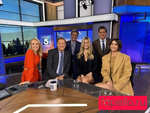 Alice Eve Onlyfans Photo Gallery 