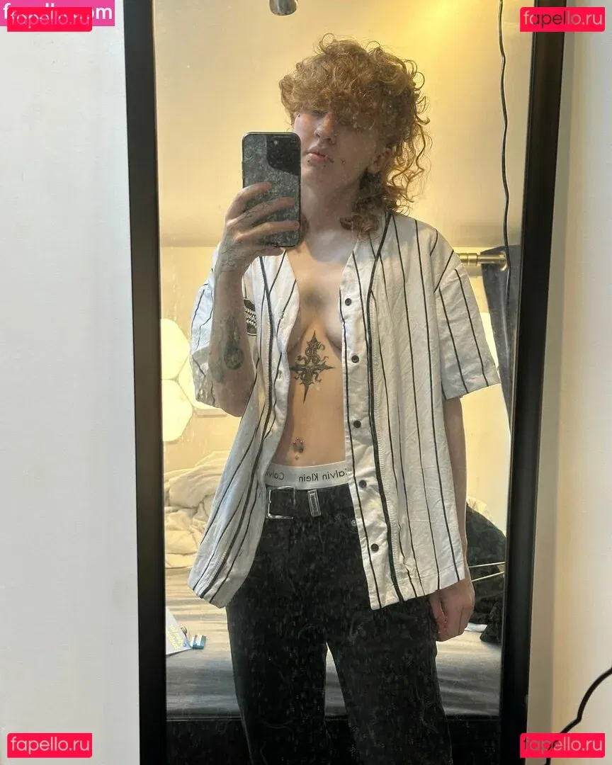 ftmtwinkty Onlyfans Photo Gallery 