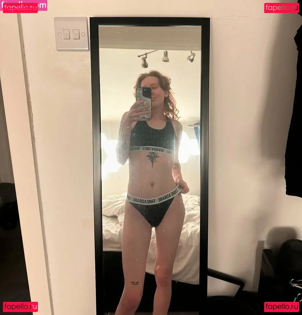 ftmtwinkty Onlyfans Photo Gallery 