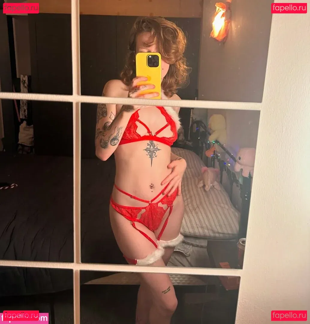 ftmtwinkty Onlyfans Photo Gallery 