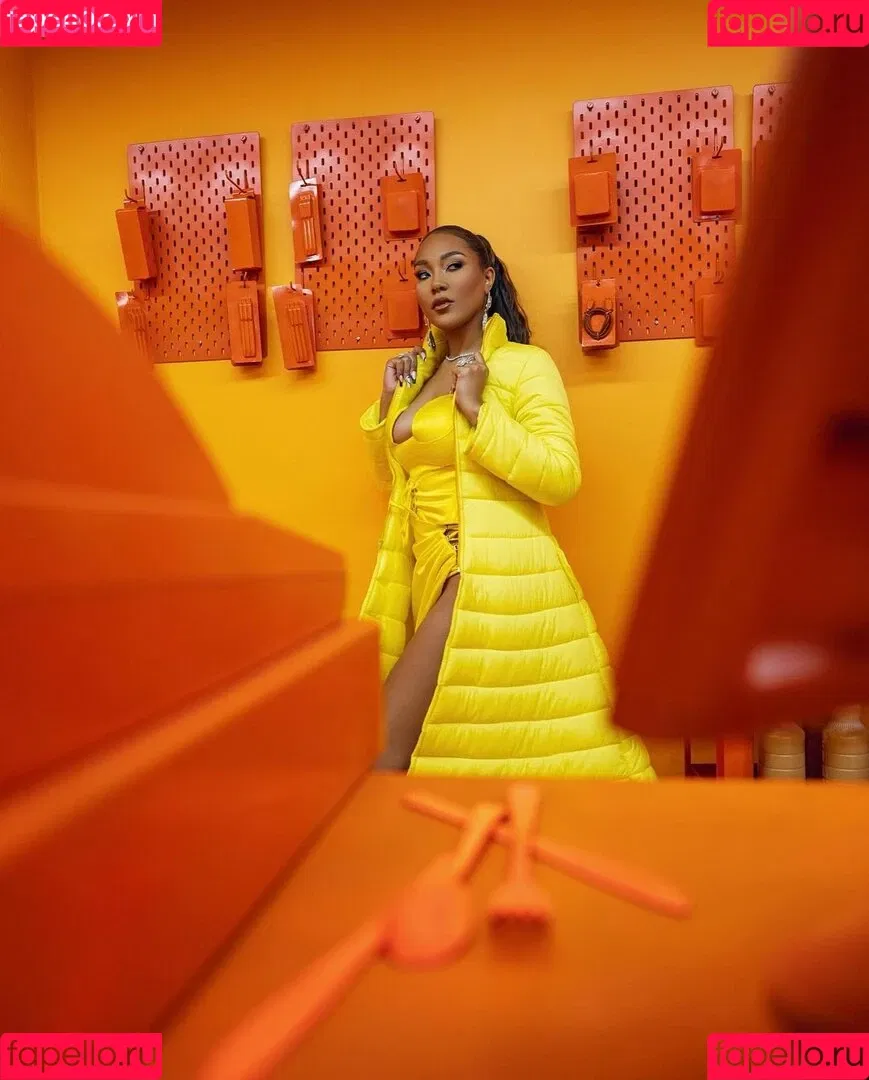 Parker McKenna Posey Onlyfans Photo Gallery 