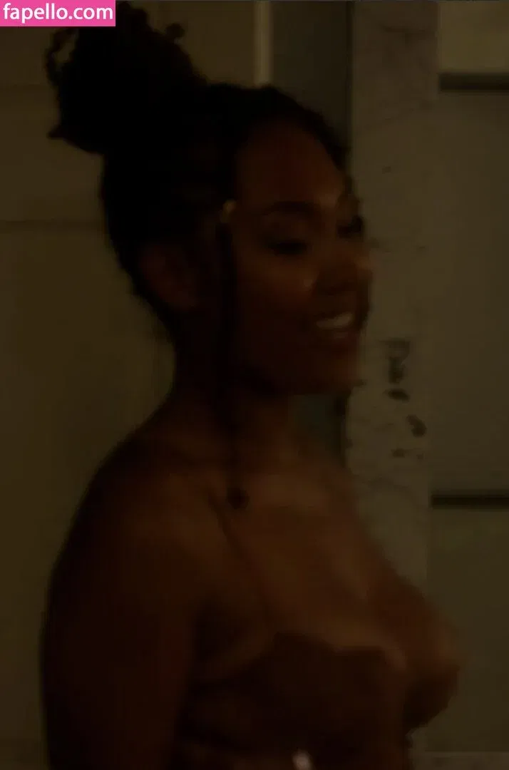 Parker McKenna Posey Onlyfans Photo Gallery 