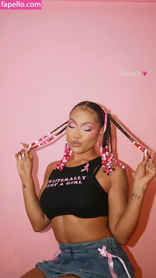 Parker McKenna Posey Onlyfans Photo Gallery 