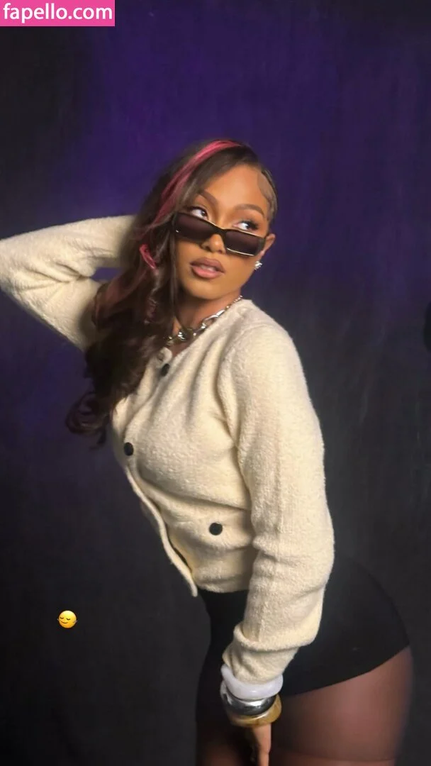 Parker McKenna Posey Onlyfans Photo Gallery 