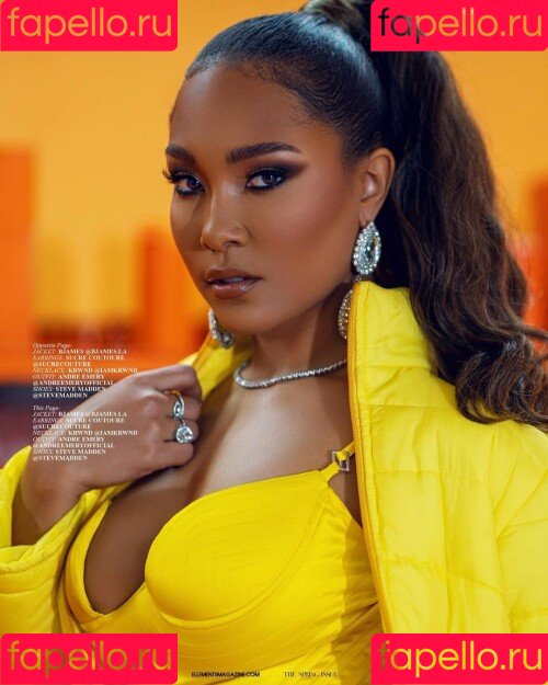 Parker McKenna Posey Onlyfans Photo Gallery 