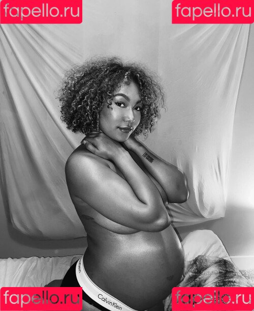 Parker McKenna Posey Onlyfans Photo Gallery 