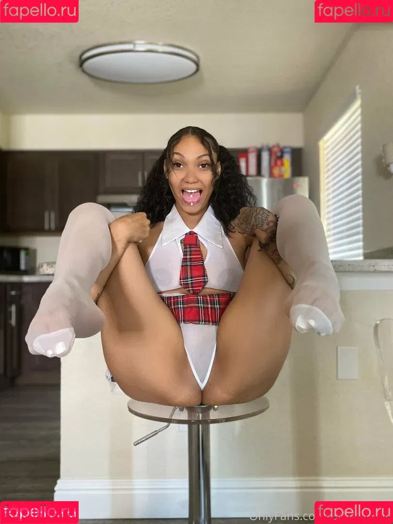 dreamty Onlyfans Photo Gallery 