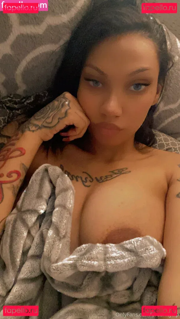 dreamty Onlyfans Photo Gallery 