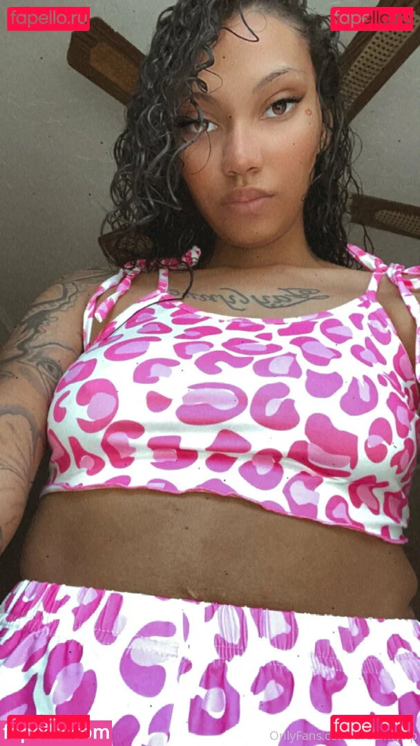 dreamty Onlyfans Photo Gallery 