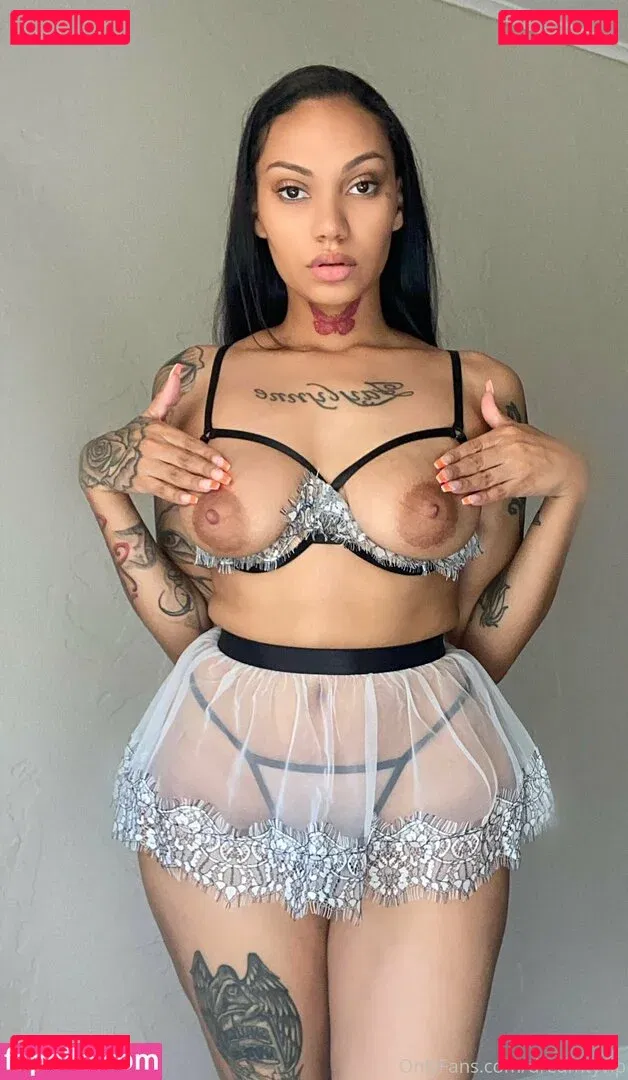 dreamty Onlyfans Photo Gallery 