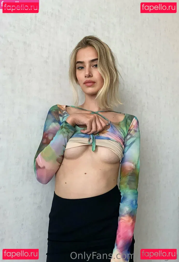 lil_virgin Onlyfans Photo Gallery 