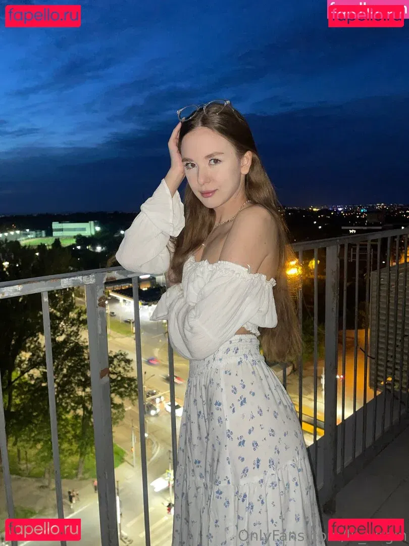 lil_virgin Onlyfans Photo Gallery 