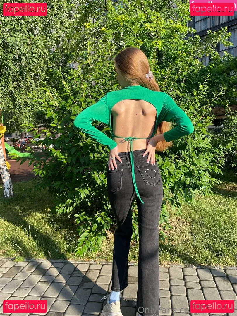 lil_virgin Onlyfans Photo Gallery 