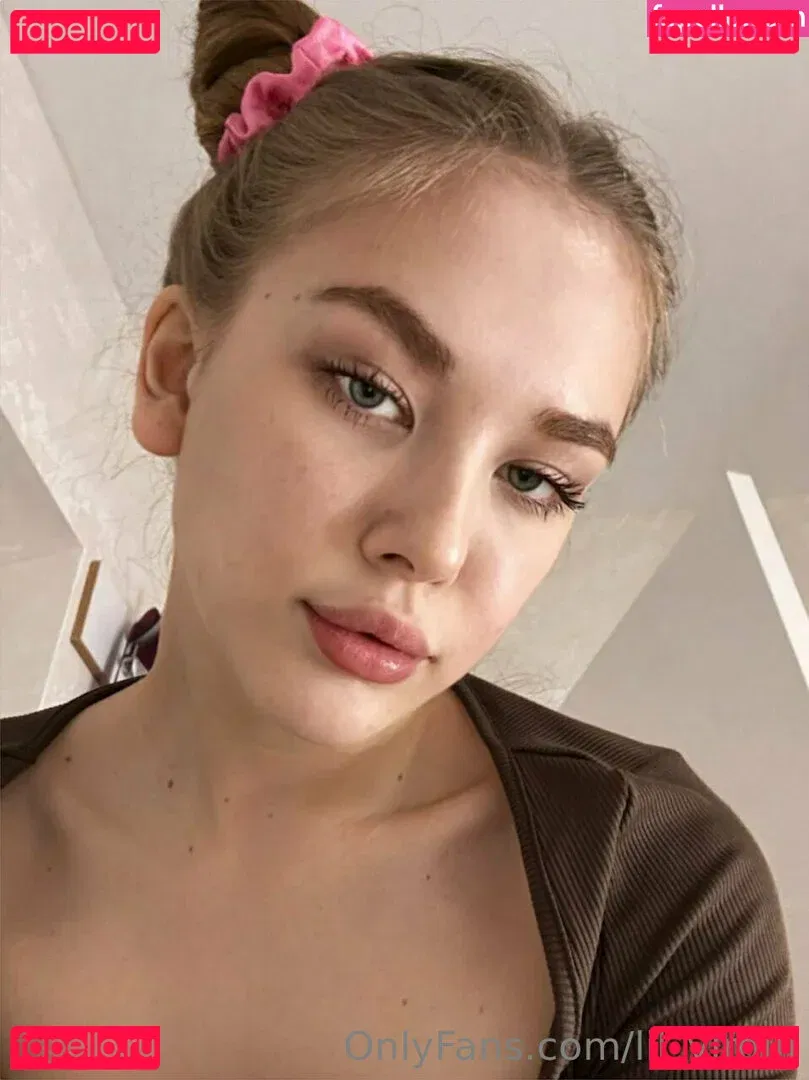 lil_virgin Onlyfans Photo Gallery 