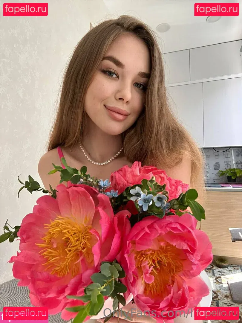 lil_virgin Onlyfans Photo Gallery 