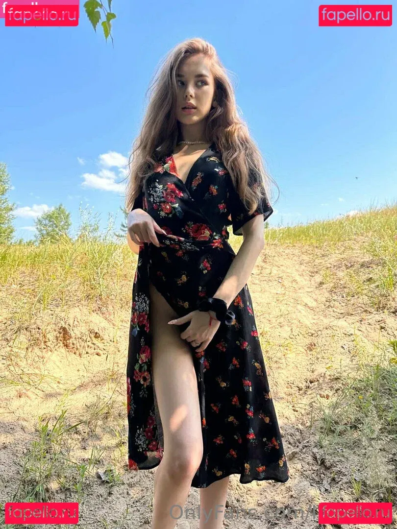 lil_virgin Onlyfans Photo Gallery 